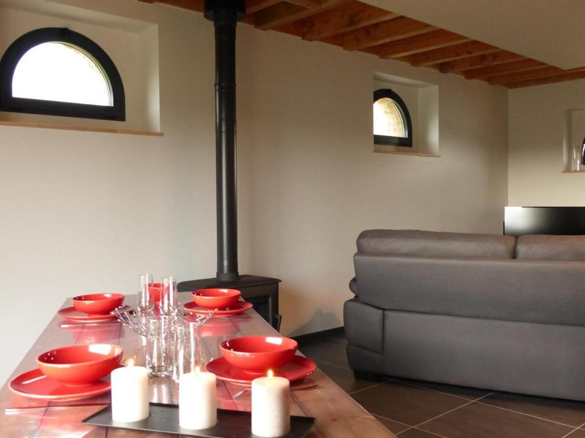 Gite Renove Avec Terrasse, Poele A Bois Et Wifi A Chapeau - Fr-1-489-79 Εξωτερικό φωτογραφία