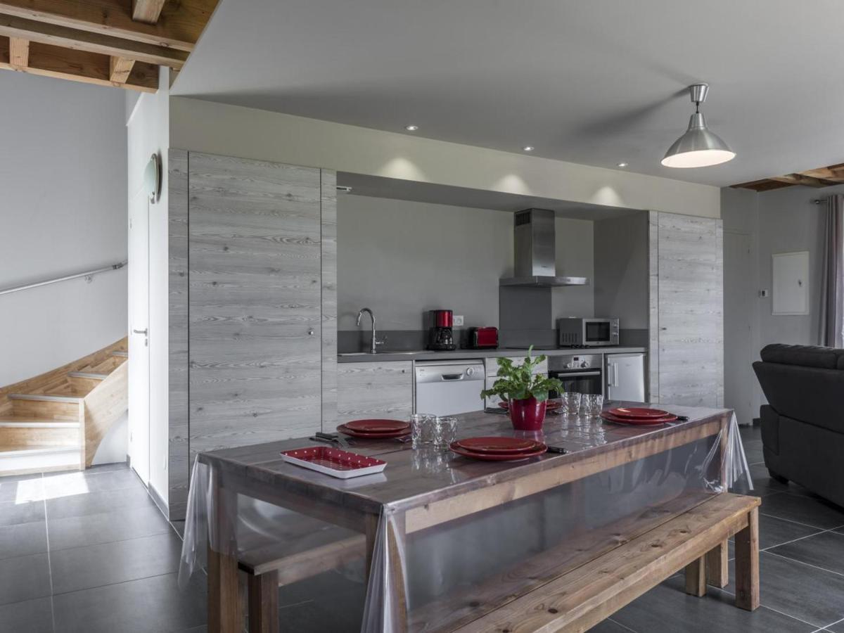 Gite Renove Avec Terrasse, Poele A Bois Et Wifi A Chapeau - Fr-1-489-79 Εξωτερικό φωτογραφία