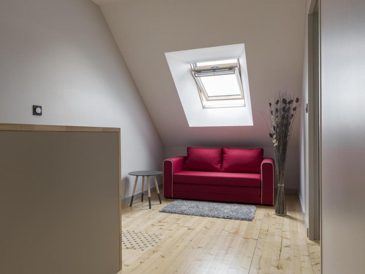 Gite Renove Avec Terrasse, Poele A Bois Et Wifi A Chapeau - Fr-1-489-79 Εξωτερικό φωτογραφία