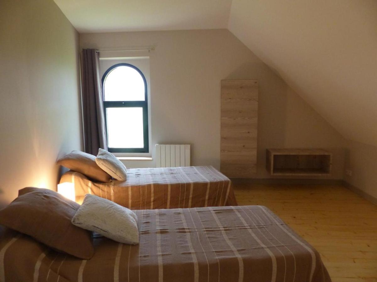 Gite Renove Avec Terrasse, Poele A Bois Et Wifi A Chapeau - Fr-1-489-79 Εξωτερικό φωτογραφία